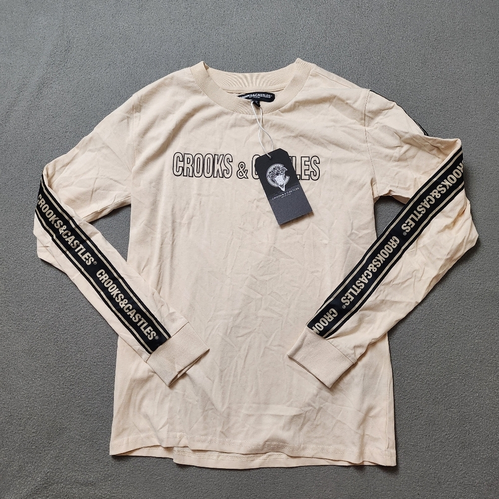 NWT CROOKS & CASTLES Long Sleeve Tee Shirt - Size Small